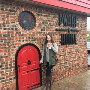 Meet your Posher, Kaylin